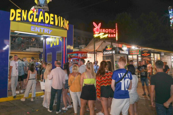 DGV: All Night Free Bar - Image 4