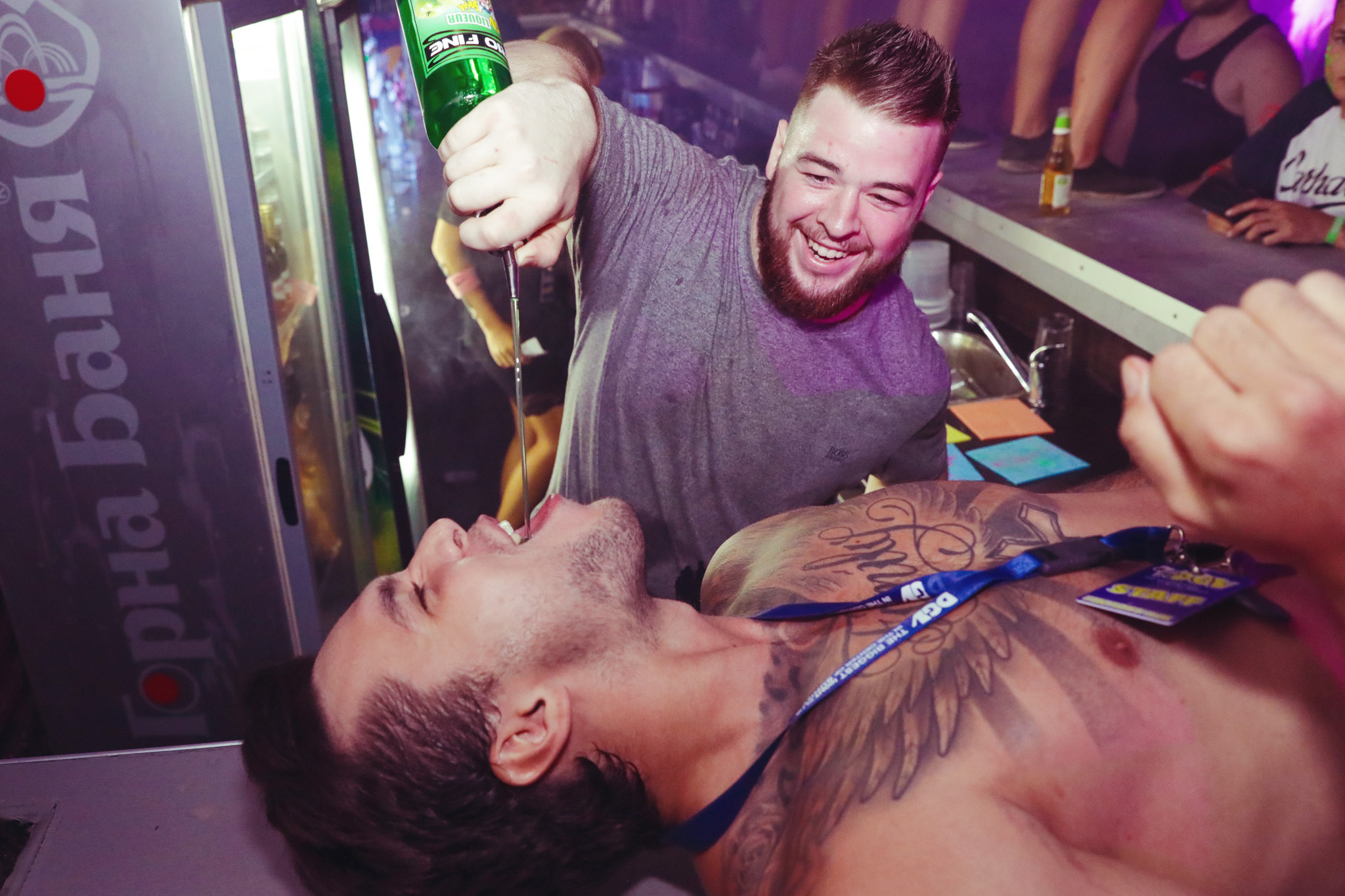 Summer Sensation Free Bar
