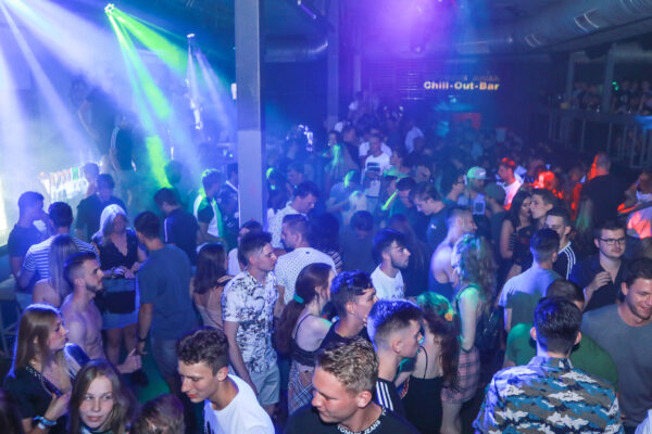 Summer Sensation Free Bar - Image 2